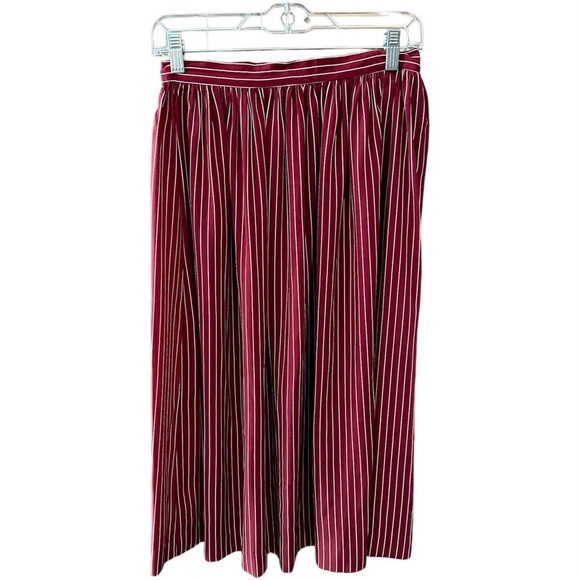 Anne Klein Dresses & Skirts - VINTAGE Anne Klein Skirt